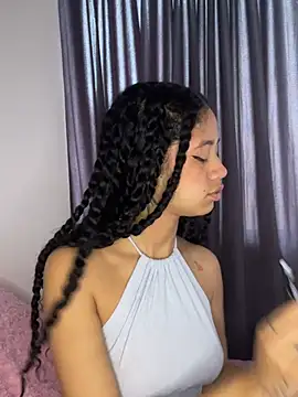 jadee8 online show from March 29, 2026, 2:39 pm