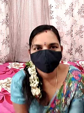 Lalitha-1995 online show from September 25, 2025, 6:39 am