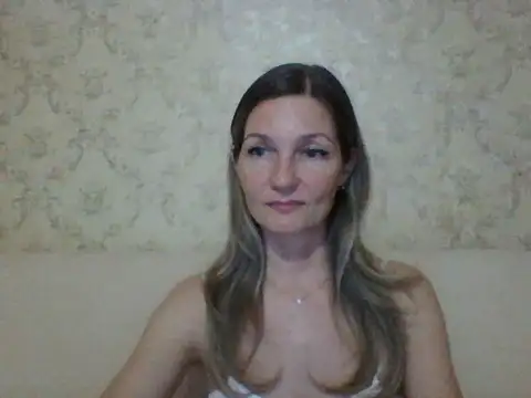 Snapshot of sweetriki chatting on April 10, 2026, 5:17 pm sweetriki online show from April 10, 2026, 5:17 pm