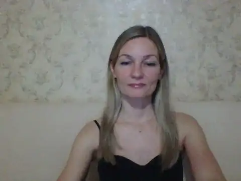 Snapshot of sweetriki chatting on April 21, 2026, 5:06 pm sweetriki online show from April 21, 2026, 5:06 pm