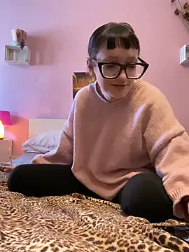 severingratty online show from November 10, 2025, 8:13 am