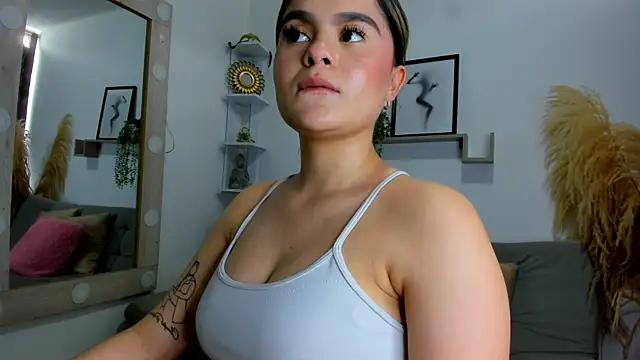 Samanta Monroe online show from September 10, 2025, 6:08 pm