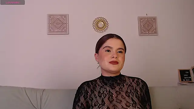 Samanta Monroe online show from November 28, 2025, 6:10 pm