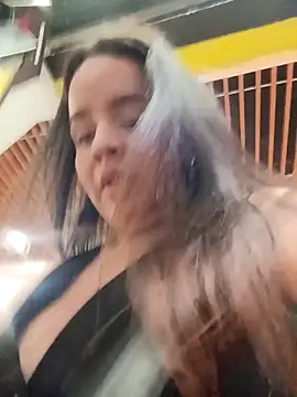 Lambedora 69 online show from October 17, 2025, 8:44 pm