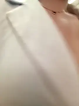 Lambedora 69 online show from November 1, 2025, 8:11 pm