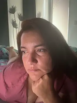 Snapshot of sweetdulcexxx chatting on May 12, 2026, 2:25 pm sweetdulcexxx online show from May 12, 2026, 2:25 pm