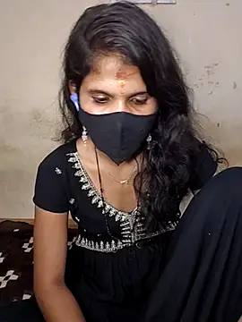 Snapshot of ranisanthutelugu chatting on September 26, 2025, 8:40 am ranisanthutelugu online show from September 26, 2025, 8:40 am