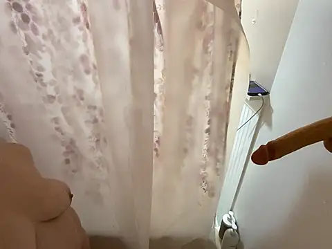 GirlSquirt online show from March 5, 2026, 4:41 am