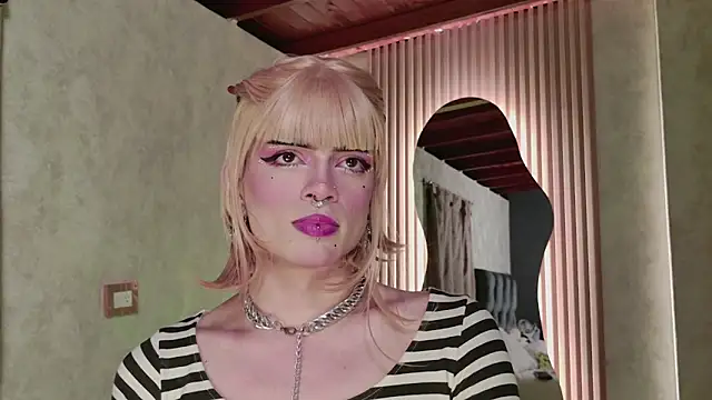 Taurito    online show from December 22, 2025, 12:07 am