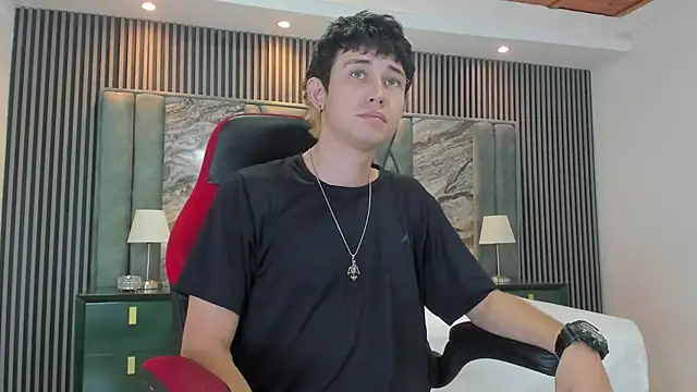 Michael blue online show from October 5, 2025, 1:31 pm