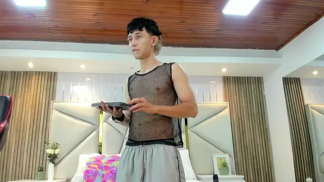 Michael blue online show from October 10, 2025, 7:46 pm