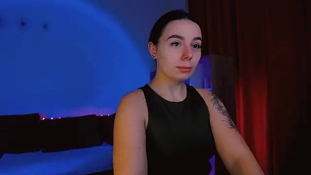 Snapshot of Di_na_Bell chatting on September 22, 2025, 6:04 am Di na Bell online show from September 22, 2025, 6:04 am