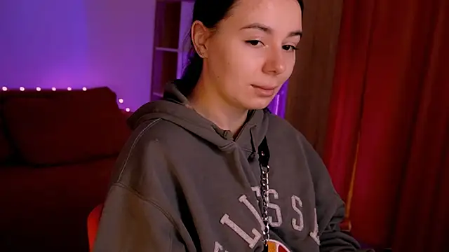 Snapshot of Di_na_Bell chatting on September 26, 2025, 5:44 am Di na Bell online show from September 26, 2025, 5:44 am