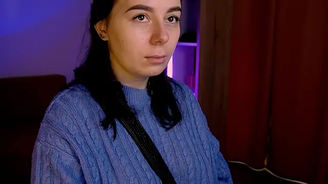 Snapshot of Di_na_Bell chatting on October 24, 2025, 5:48 am Di na Bell online show from October 24, 2025, 5:48 am