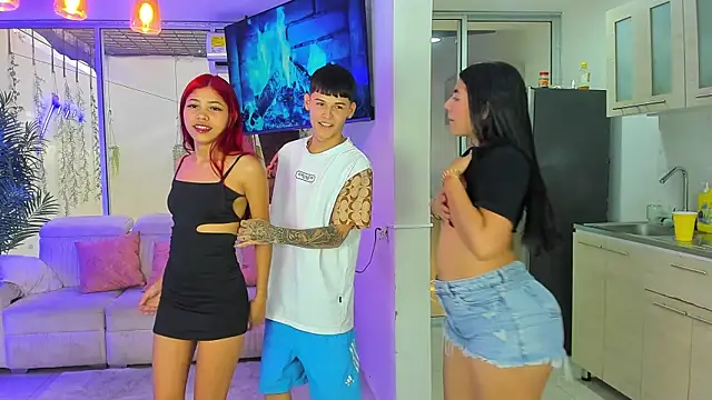 stangirls  online show from March 31, 2026, 9:26 pm