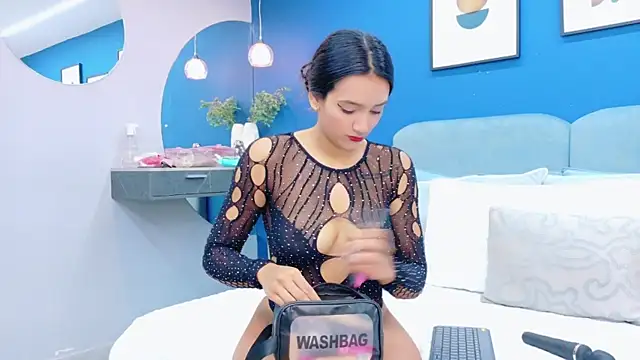 lixie peyton online show from November 28, 2025, 12:19 pm