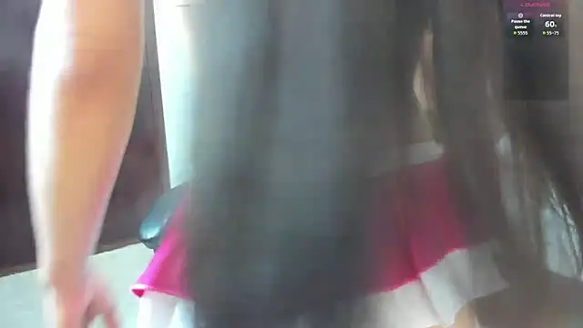 carlina 15 online show from April 6, 2026, 12:28 pm