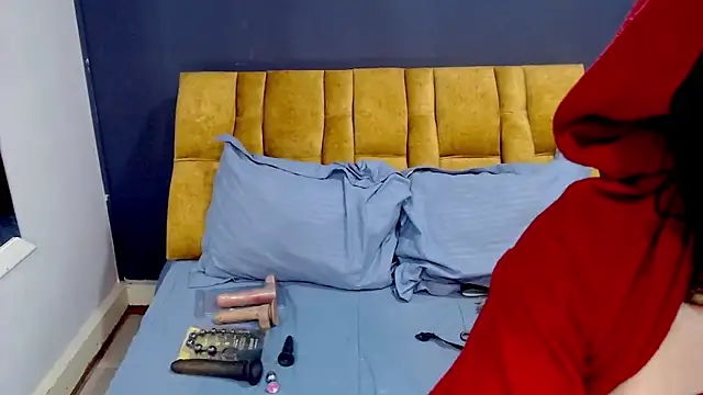 KendraaSimons online show from October 10, 2025, 8:08 pm