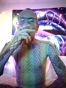 Snapshot of we_are_fucking_serious chatting on February 6, 2026, 1:10 am we are fucking serious online show from February 6, 2026, 1:10 am