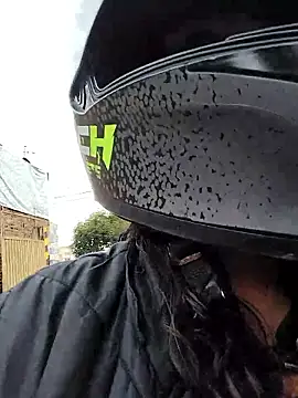 You-sexy-starr online show from October 28, 2025, 3:14 pm