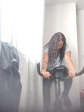 You-sexy-starr online show from April 2, 2026, 3:20 pm