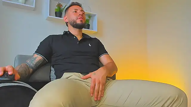 DIMITRI MASTEER online show from October 1, 2025, 8:26 pm