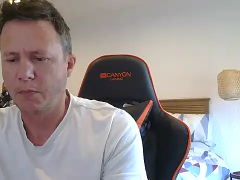 TroyDieselXXX online show from February 12, 2026, 5:13 am