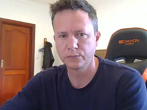 Snapshot of TroyDieselXXX chatting on May 24, 2026, 6:18 am TroyDieselXXX online show from May 24, 2026, 6:18 am