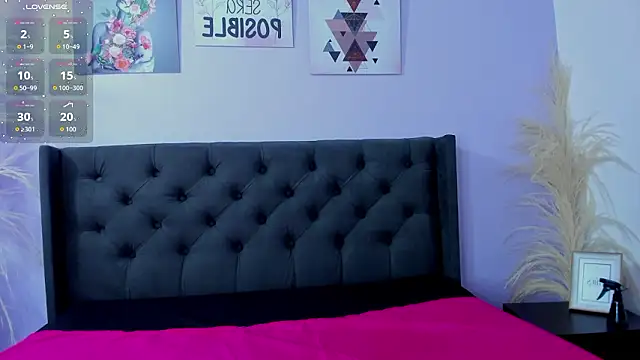 GiannaSlimJB online show from March 6, 2026, 3:25 am