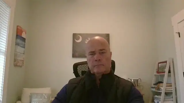 cyclone1212 online show from October 29, 2025, 12:18 pm