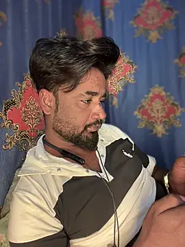 Munny6677 online show from November 12, 2025, 6:52 pm