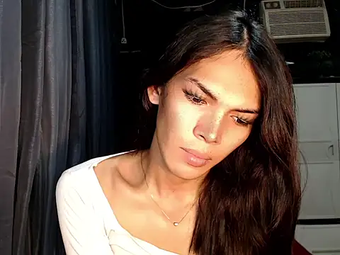 Snapshot of ladyhotcuming chatting on July 27, 2026, 11:06 am ladyhotcuming online show from July 27, 2026, 11:06 am