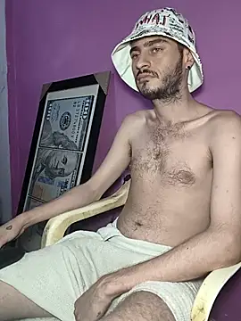 bigcockwhite777 online show from April 26, 2026, 11:46 pm