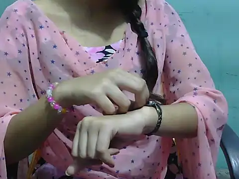 lovely soniya online show from September 15, 2025, 5:40 am