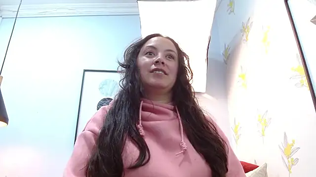 elamurray online show from September 24, 2025, 6:33 pm