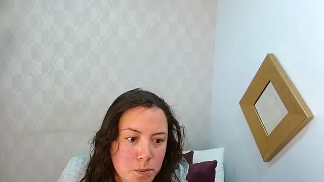 elamurray online show from November 24, 2025, 7:57 pm