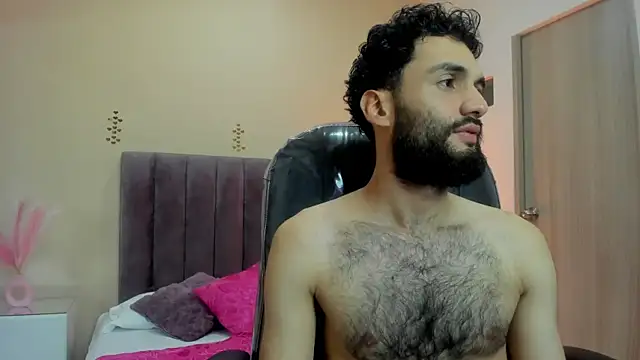 Ryan Jackson  online show from November 15, 2025, 10:48 pm