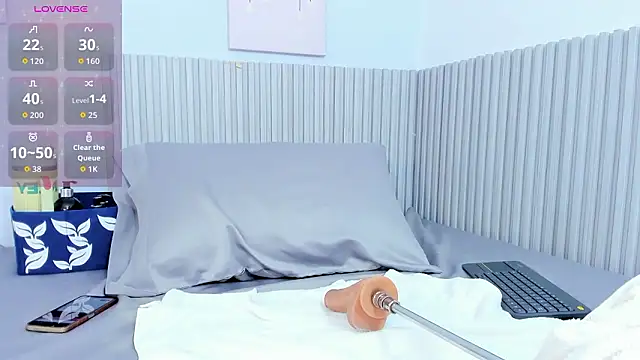 franceska milf online show from March 5, 2026, 12:34 pm