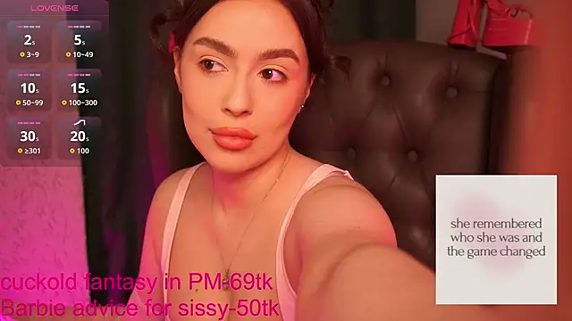 EmiliyaRoude online show from November 29, 2025, 1:25 pm