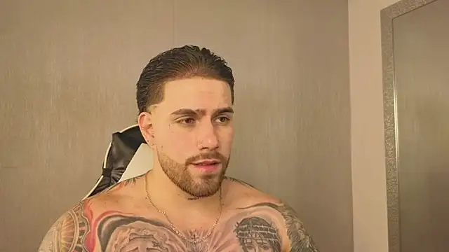 Ades Lowe online show from November 8, 2025, 5:56 pm