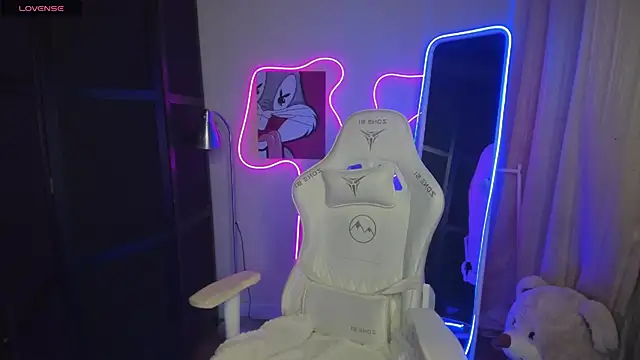 ShalinaMontana online show from September 23, 2025, 3:15 pm