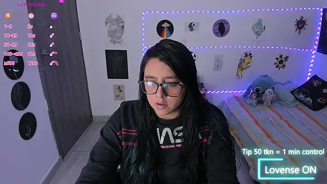 Snapshot of Cherry_blush_ chatting on July 1, 2026, 11:26 pm Cherry blush online show from July 1, 2026, 11:26 pm