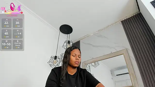 keyla mejia online show from June 7, 2026, 11:58 am
