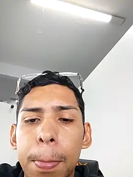 Oqui online show from February 20, 2026, 8:09 pm