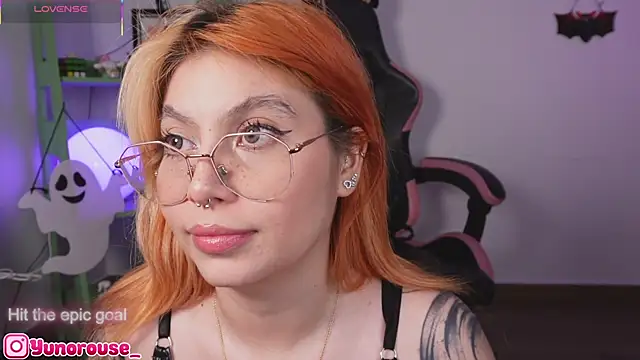 YunoRose  online show from November 10, 2025, 6:12 am