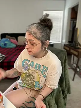 Alix Valentine online show from February 17, 2026, 7:09 pm