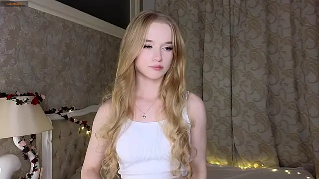 Emma Frosty online show from September 19, 2025, 6:19 pm