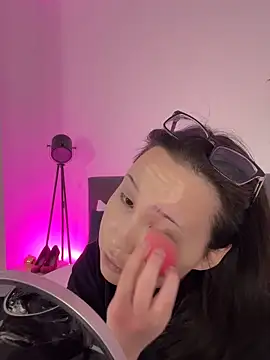 AsiaVegas online show from September 12, 2025, 6:35 am