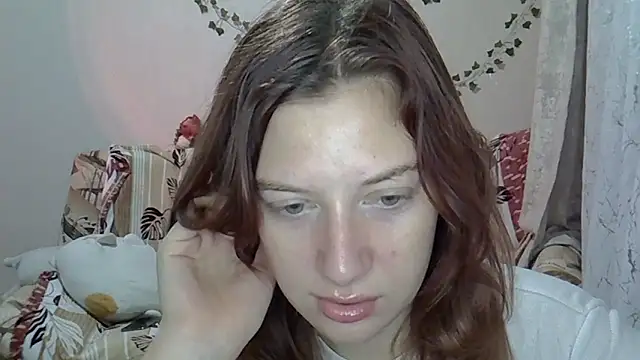 Lily Ember online show from November 29, 2025, 6:11 pm