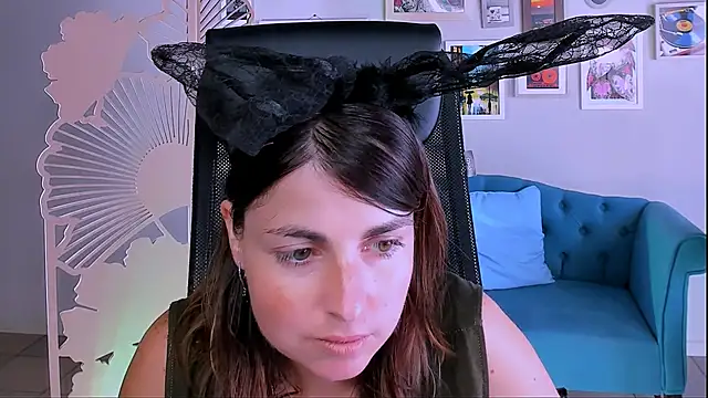 MartaEdams online show from September 11, 2025, 9:20 am